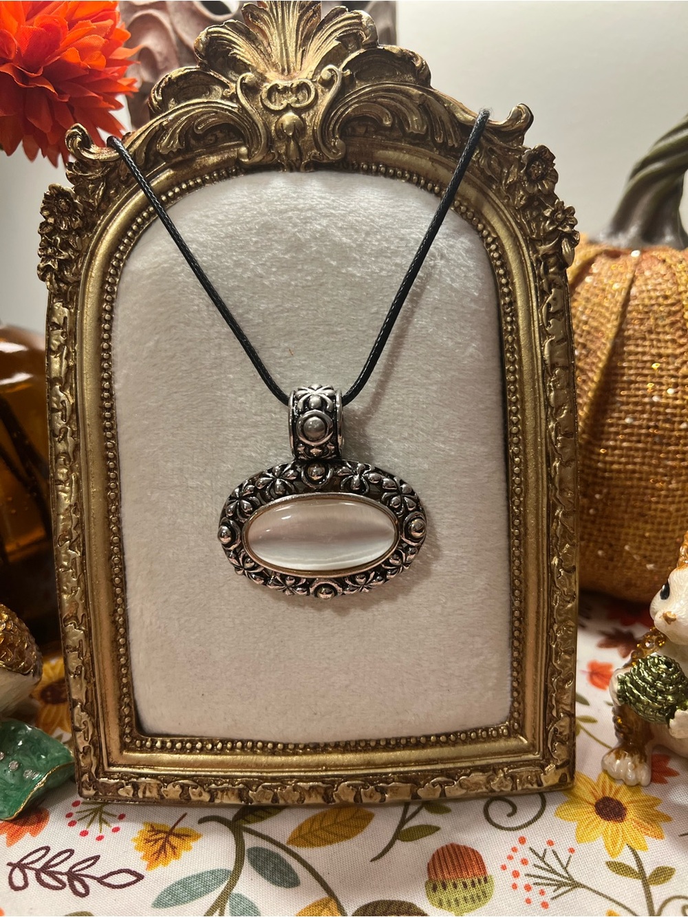 Ornate Silver-Tone Oval Moonstone Pendant Necklace - White